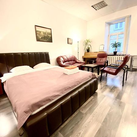 Centro Apartment Near Gedimas Avenue Аеропорт Вільнюс Екстер'єр фото