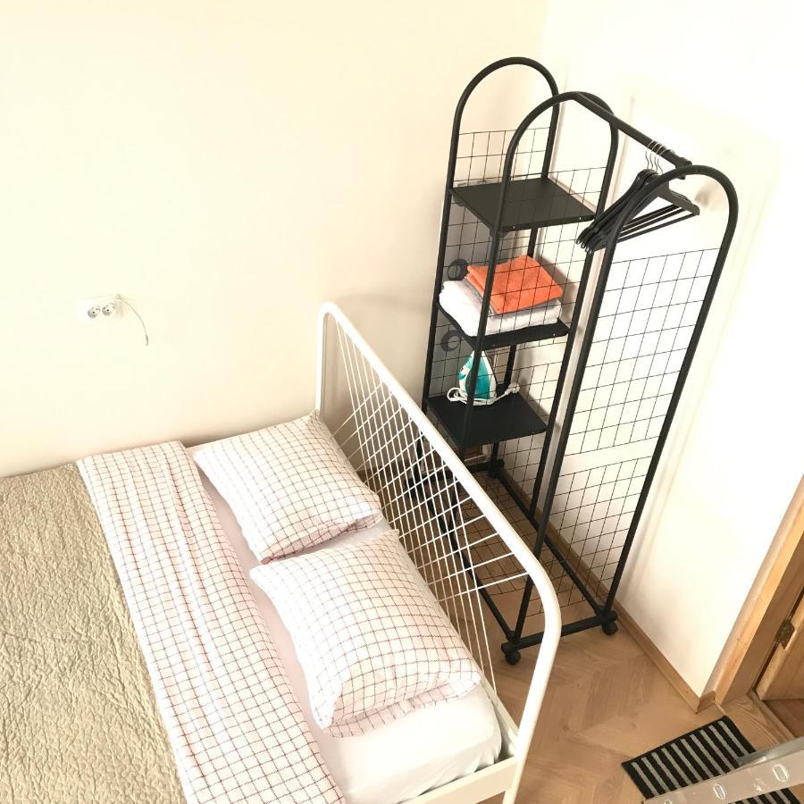 Centro Apartment Near Gedimas Avenue Аеропорт Вільнюс Екстер'єр фото