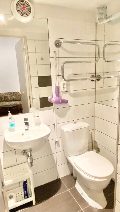 Centro Apartment Near Gedimas Avenue Аеропорт Вільнюс Екстер'єр фото