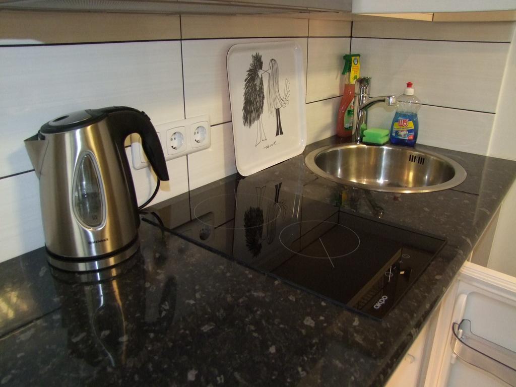 Centro Apartment Near Gedimas Avenue Аеропорт Вільнюс Екстер'єр фото