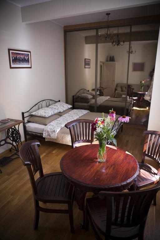Centro Apartment Near Gedimas Avenue Аеропорт Вільнюс Екстер'єр фото