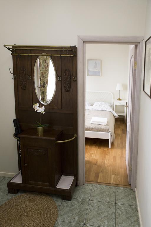 Centro Apartment Near Gedimas Avenue Аеропорт Вільнюс Екстер'єр фото